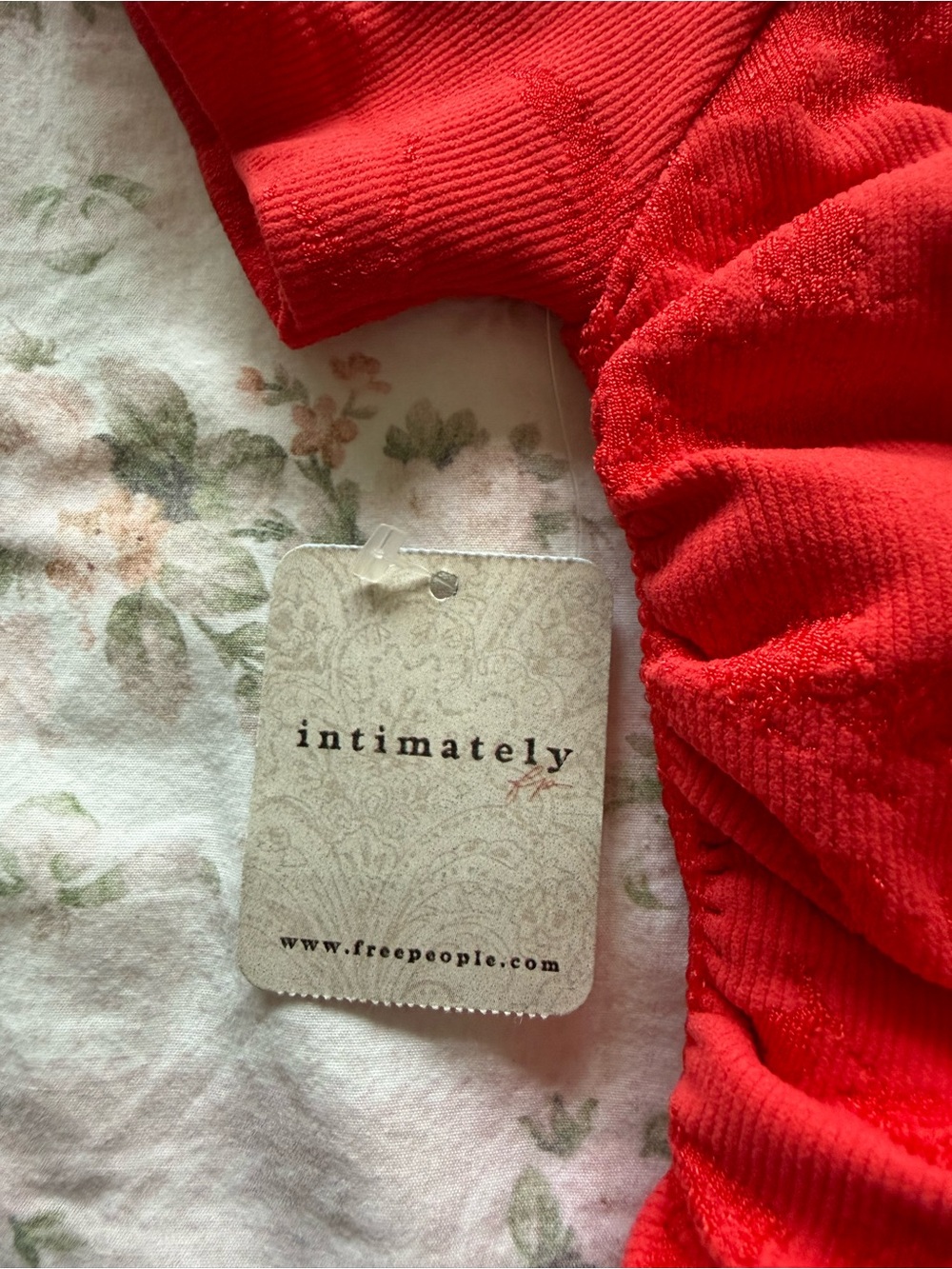 Free People Red Ruched Top - Picture 4 of 5